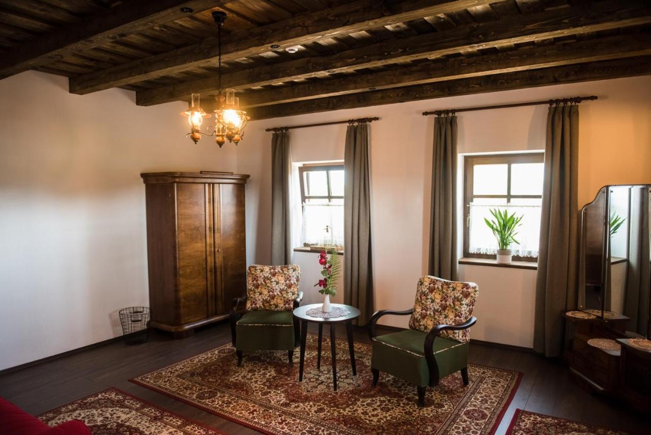 Zsindelyes Cottage Erpatak Luaran gambar